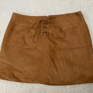 Kendall & Kylie Brown Mini Skirt